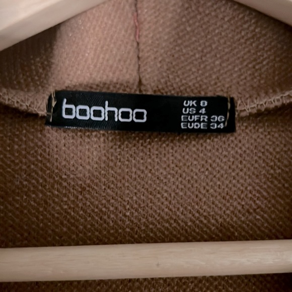 Camel color oversized wool- look trench coat with pockets size 4 - Picture 3 of 3